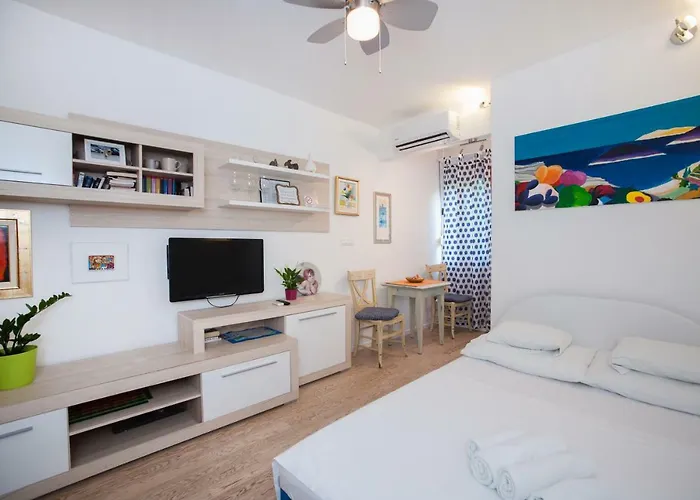 Asa Studio Apartment